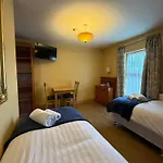 Konukevi Abc House Dublin